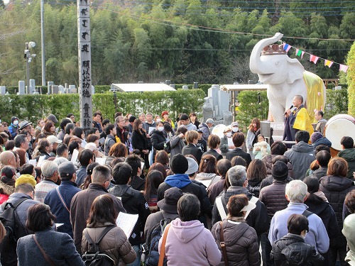 《再案内》【フライデーデジタル】「金運アップすると話題」の寺