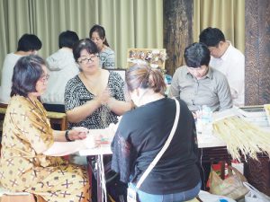 開催中！　開運のワクワク体験工房&癒しの仏像展覧会