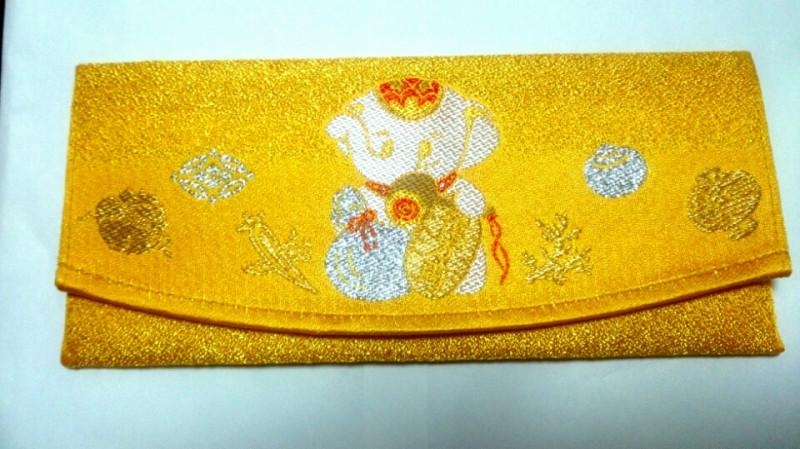 大当たりの《宝くじ入れ》