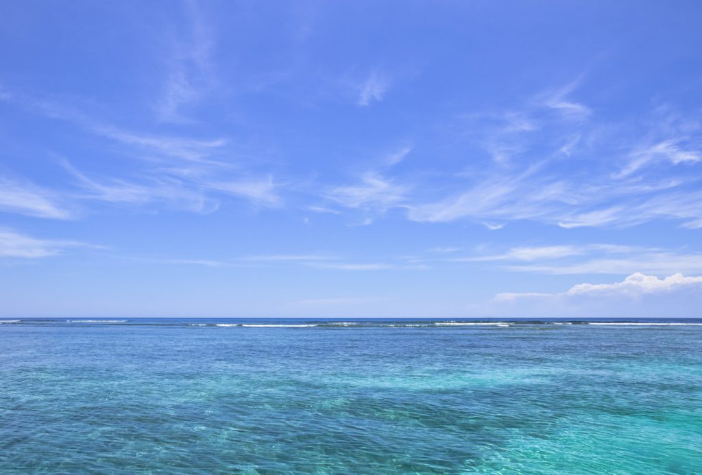 暑い夏には【青】のチカラで、金運アップを叶えよう！